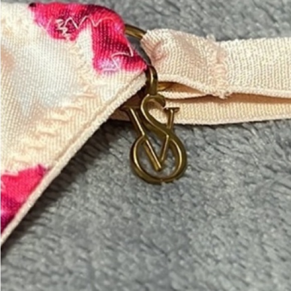 Satin Rare Satin Victorias Secret Thong - Picture 7 of 7